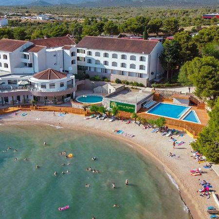 Mediteran Travel Mobile Homes Miran Pirovac Exterior photo