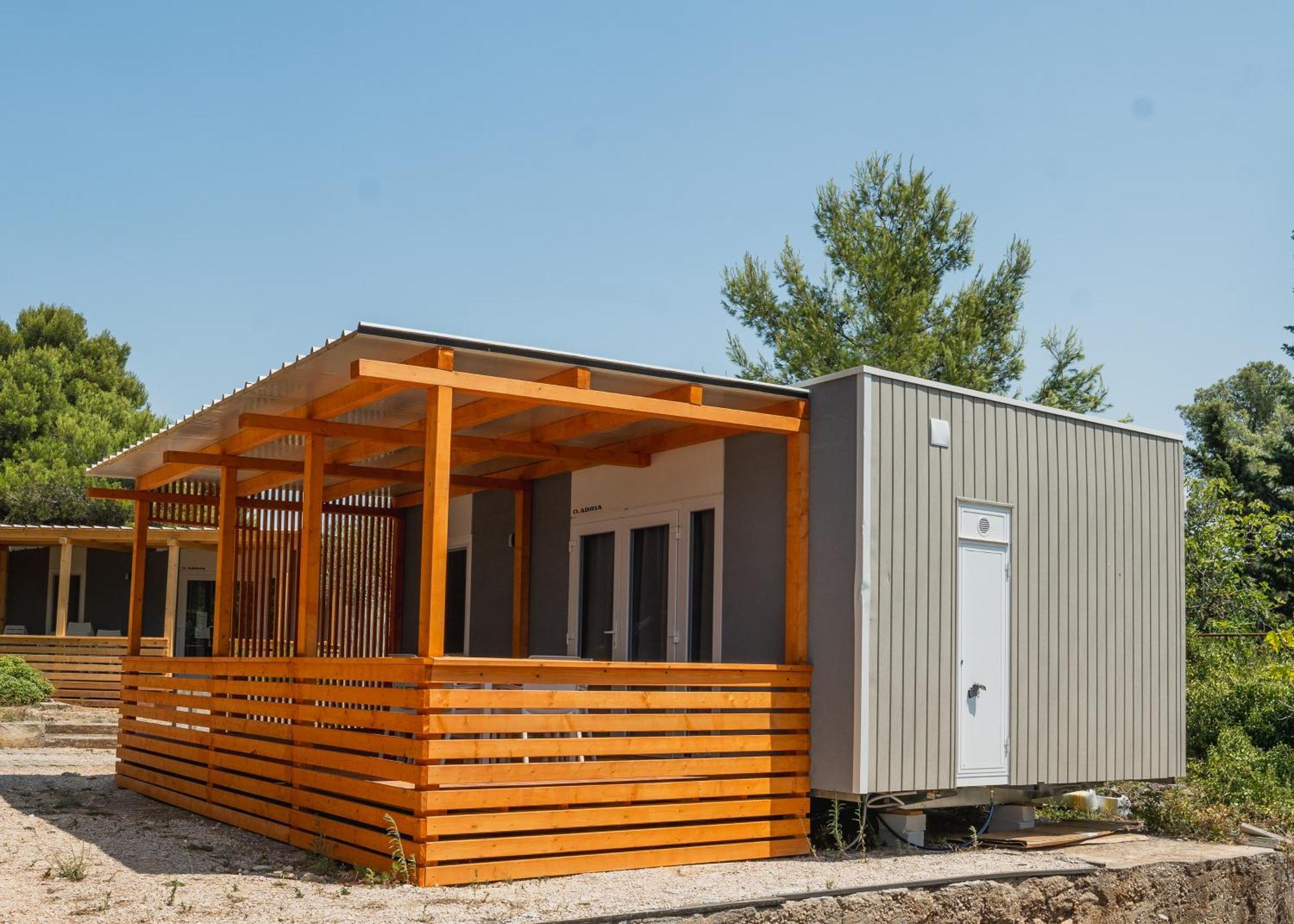 Mediteran Travel Mobile Homes Miran Pirovac Exterior photo
