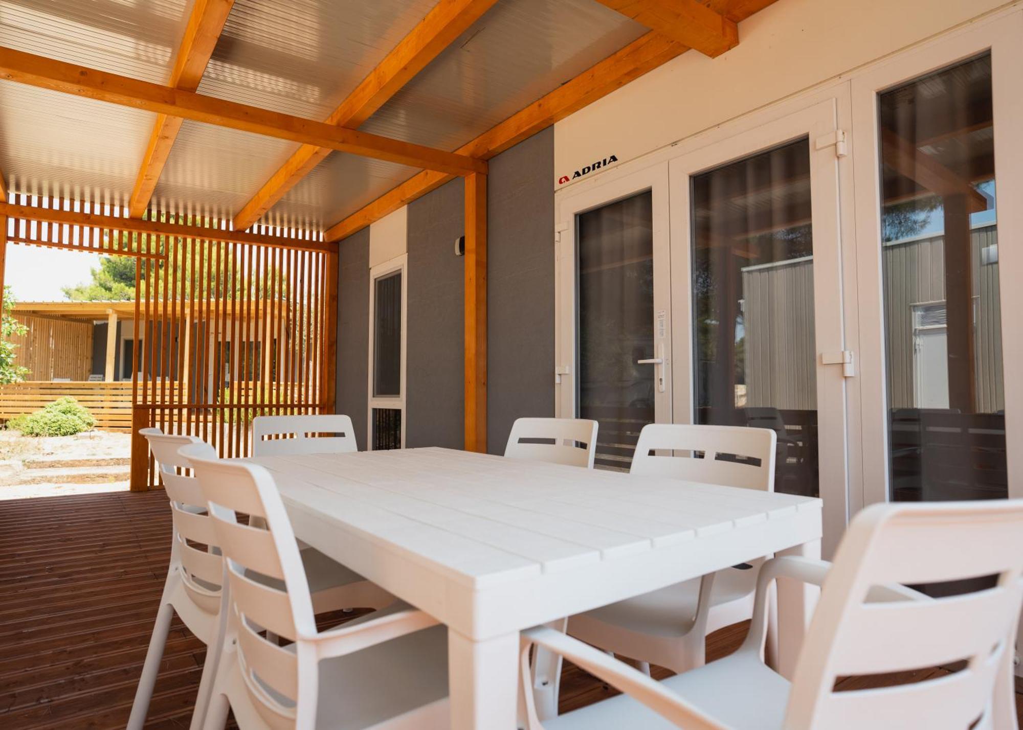 Mediteran Travel Mobile Homes Miran Pirovac Exterior photo